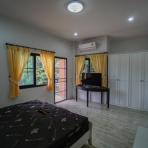 For Rent in Koh Samui townhome townhouse in Bophut area near Tesco Lotus Makro Big C 2bedroom