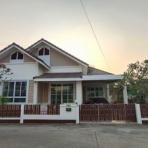 บ้านเดี่ยว พานทอง ชลบุรี หมู่บ้านอยู่สบายเฟส1 ใกล้นิคมอมตะนครเทศบาลหนองตำลึงซอย4  หลังริม 61.8 ตรว.