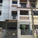 For Rent Townhome Soi Taksin 41 furniture 270 square 4 beds 4 baths